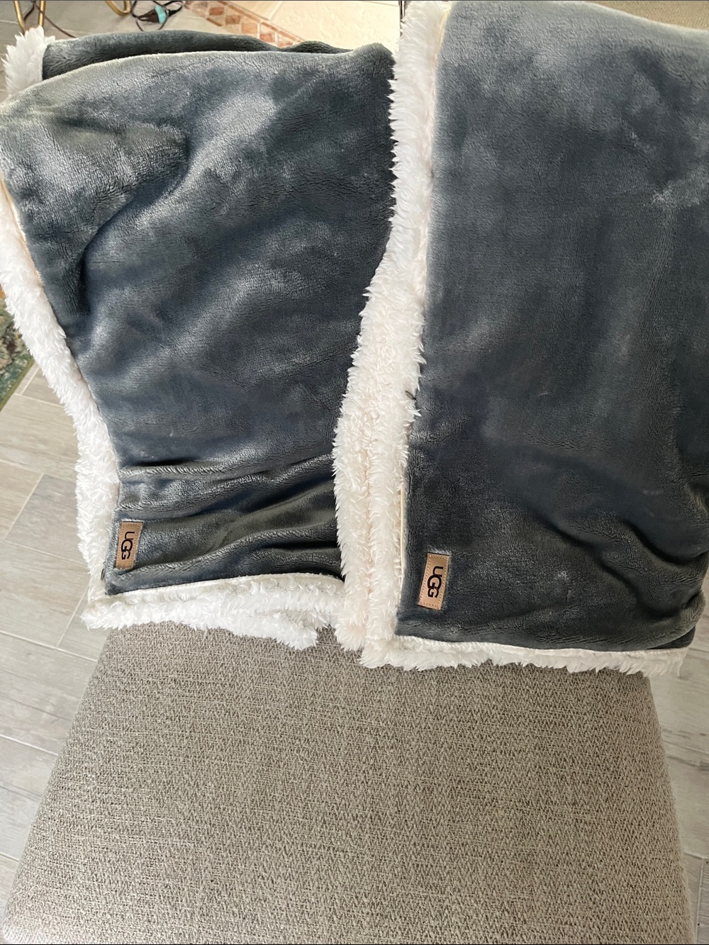 2 Ugg Avery king sherpa plush pillow cases reversible soft gray white cozy